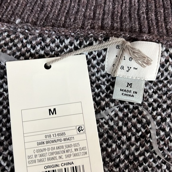 A new day women’s pullover sweater - Picture 3 of 4